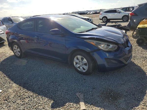 2016 HYUNDAI ELANTRA — Passenger 3/4