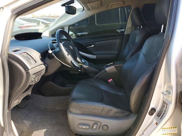 2012 TOYOTA PRIUS — DENT