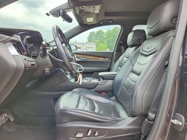 2020 CADILLAC XT6
