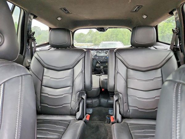 2020 CADILLAC XT6