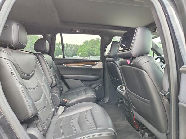 2020 CADILLAC XT6