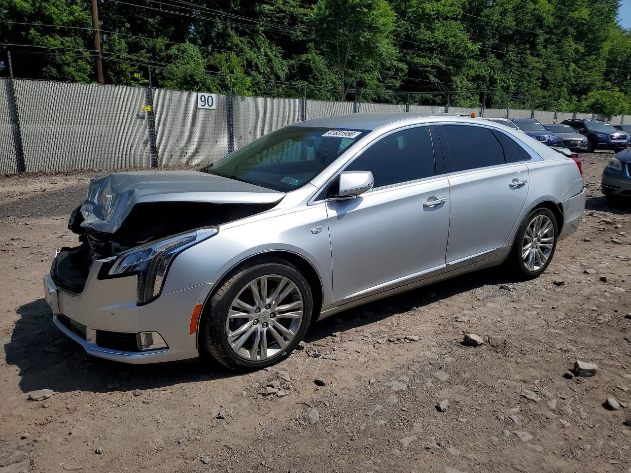 2019 CADILLAC XTS Luxury