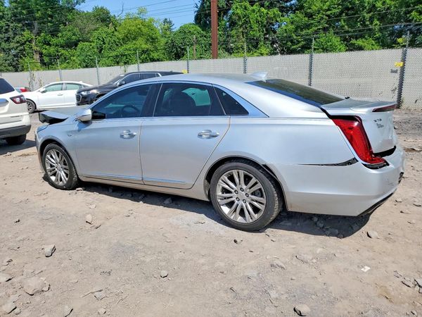 2019 CADILLAC XTS Luxury