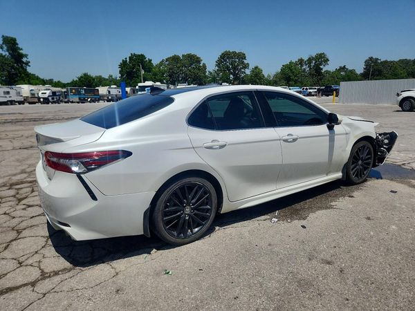 2021 TOYOTA CAMRY