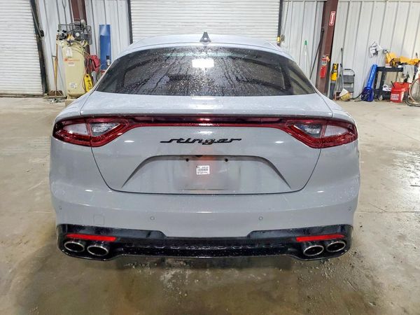 2019 KIA STINGER