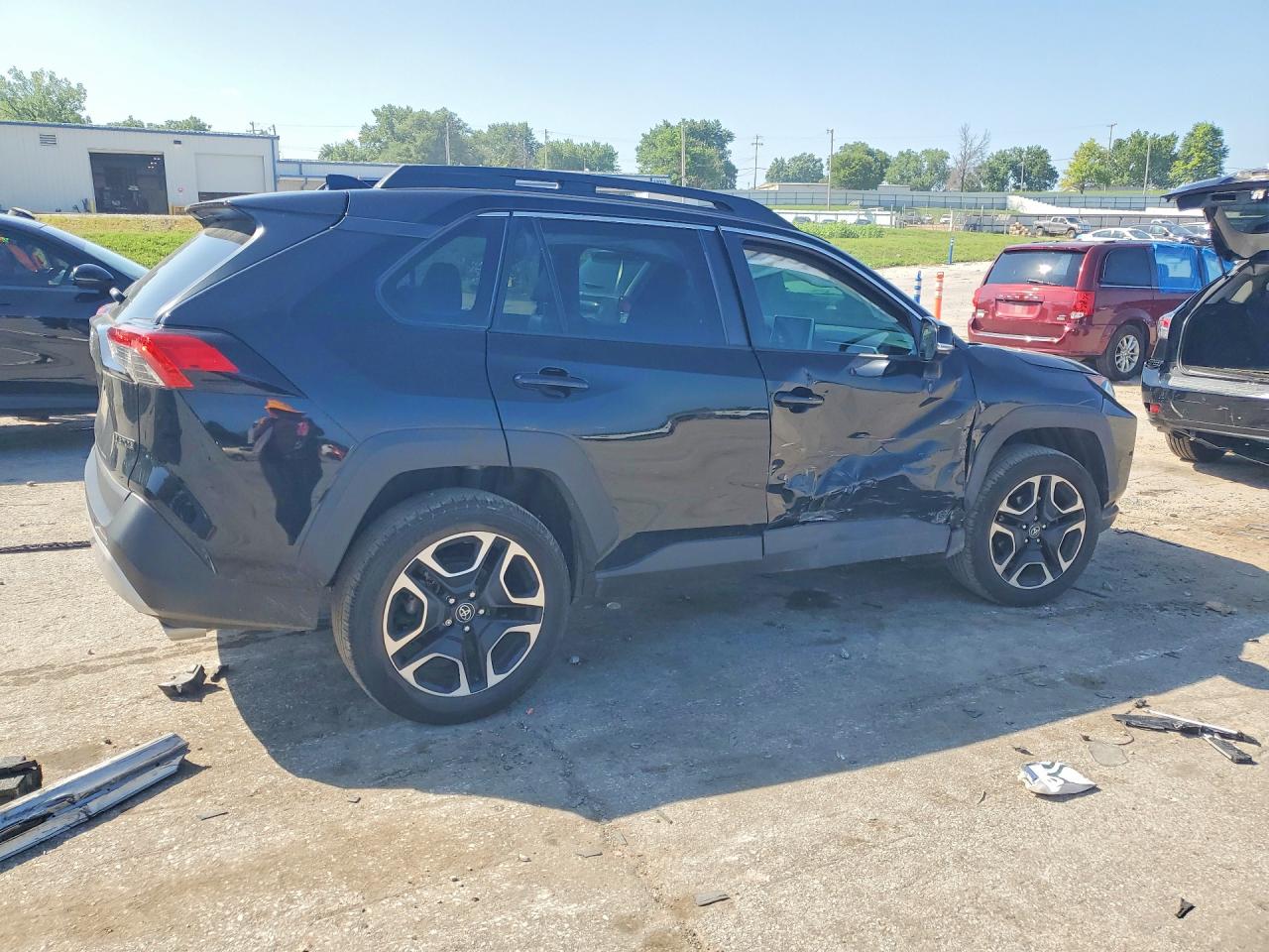 2020 TOYOTA RAV4 Adventure