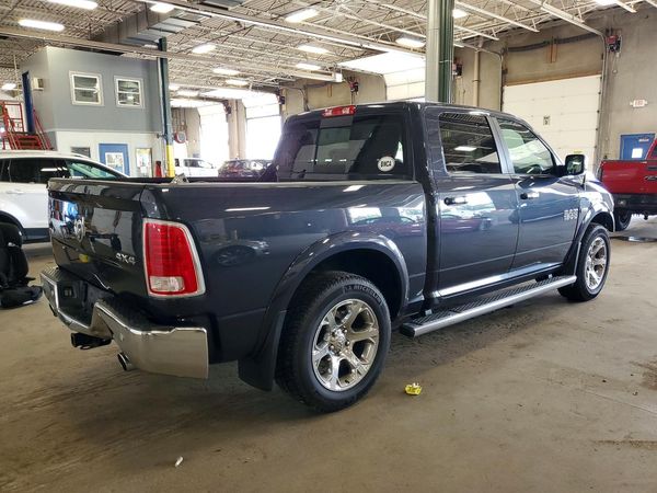 2016 RAM 1500 Laramie