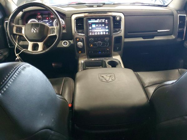 2016 RAM 1500 Laramie