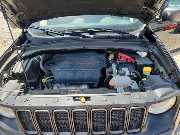 2021 JEEP RENEGADE LATITUDE 4X4