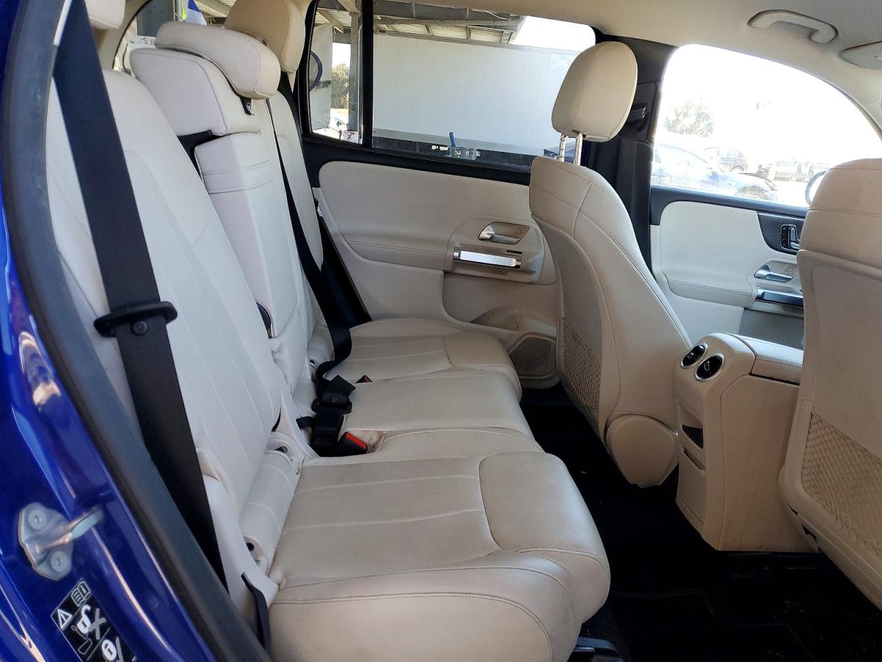 2021 MERCEDES-BENZ GLB GLB250