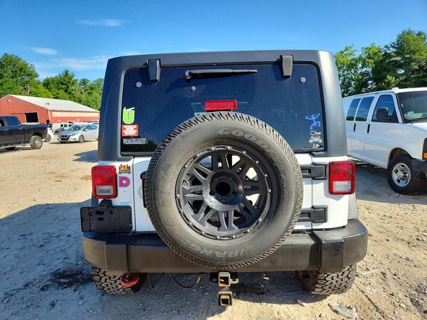 2015 JEEP WRANGLER UNLIMITED SPORT 4X4