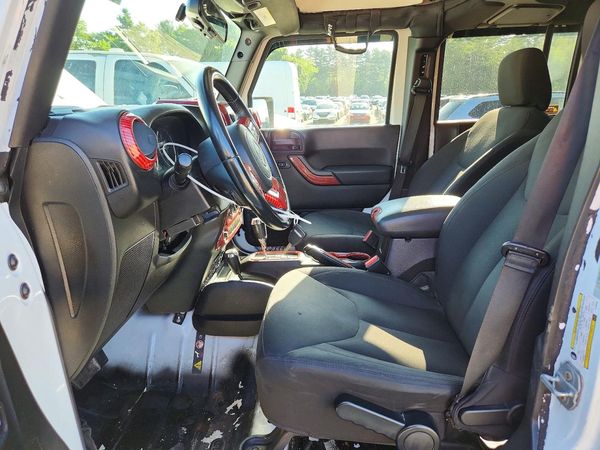 2015 JEEP WRANGLER UNLIMITED SPORT 4X4