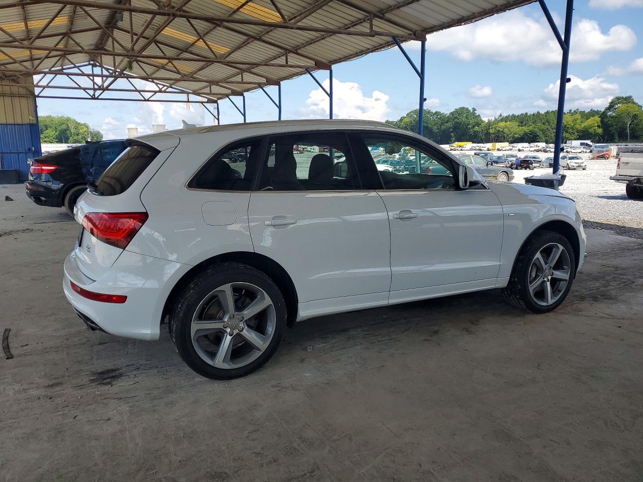 2014 AUDI Q5