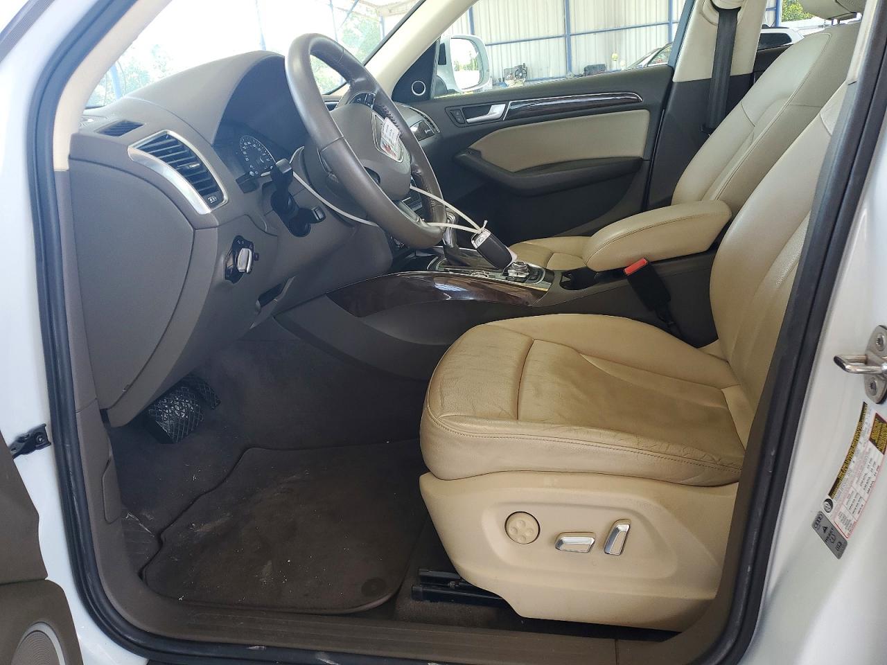 2014 AUDI Q5