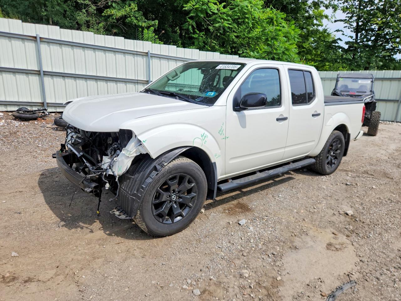 2020 NISSAN FRONTIER