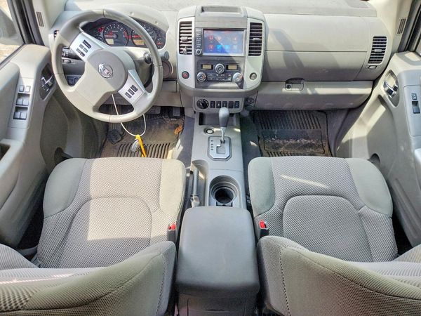 2020 NISSAN FRONTIER