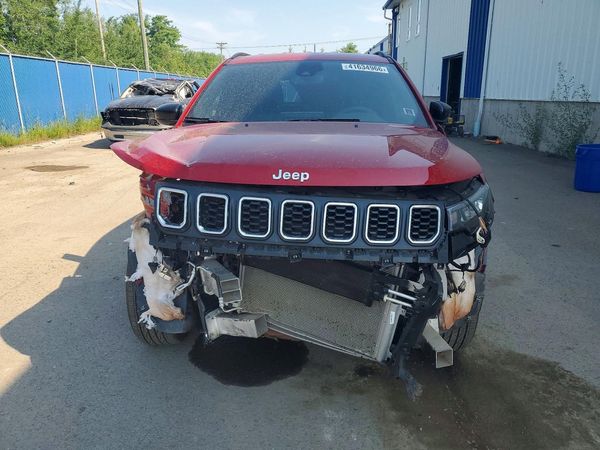 2025 JEEP COMPASS North, Latitude
