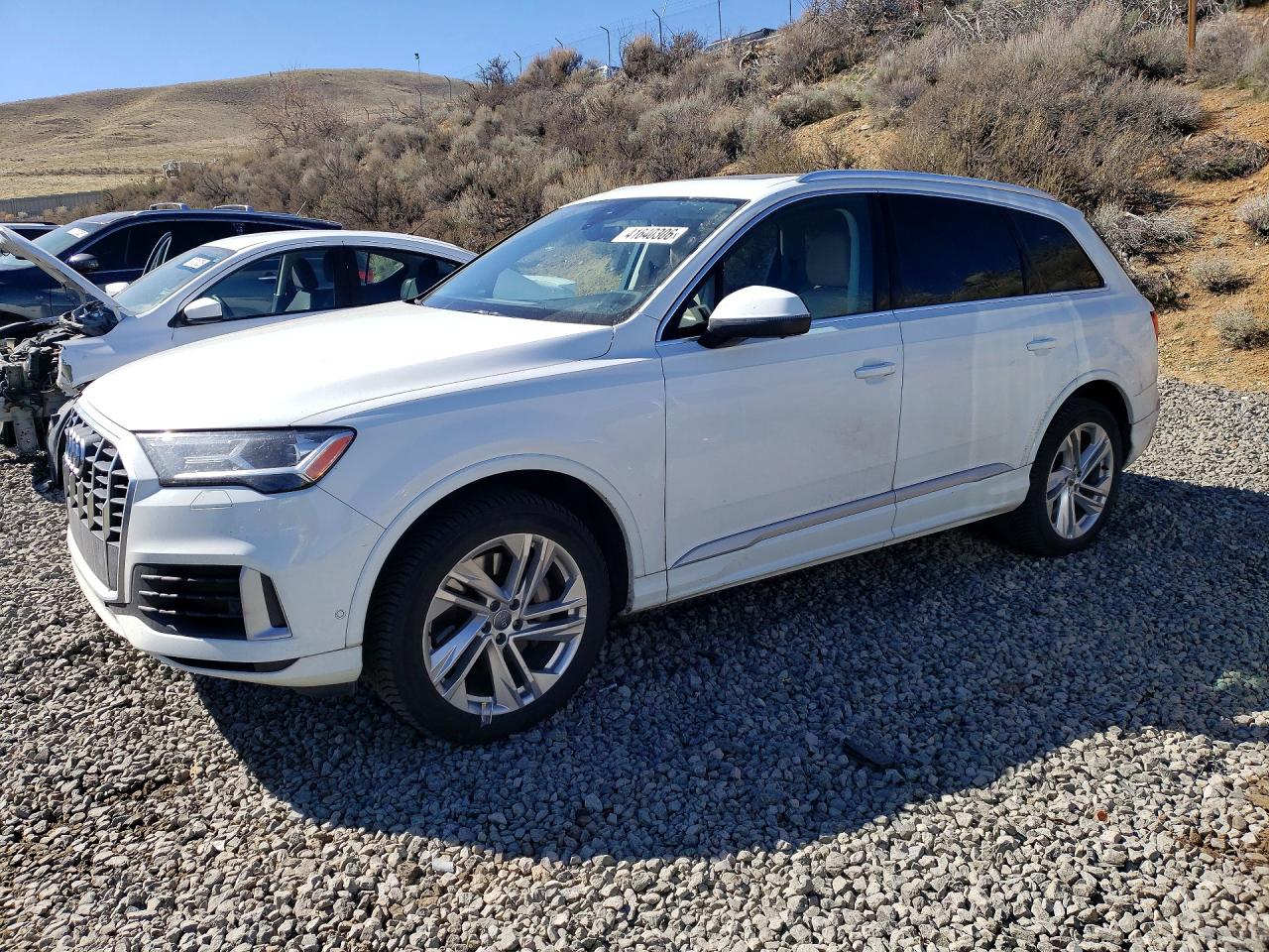 2020 AUDI Q7 quattro Premium Plus