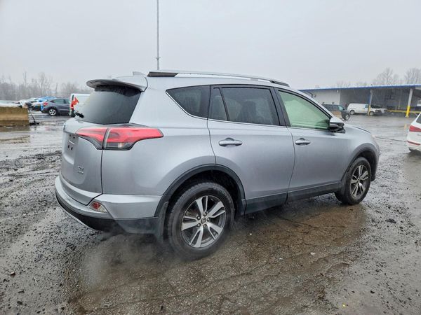 2018 TOYOTA RAV4 Adventure/XLE