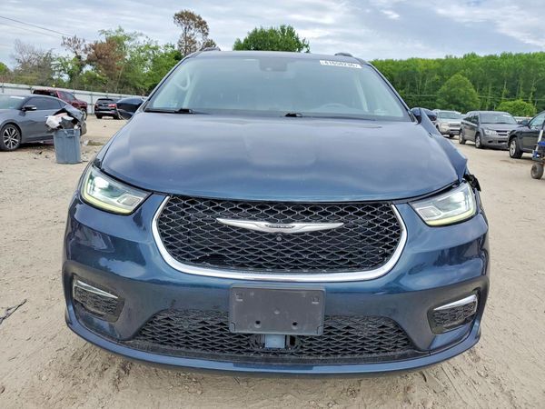 2022 CHRYSLER PACIFICA