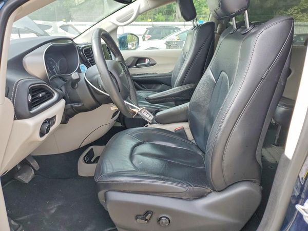 2022 CHRYSLER PACIFICA