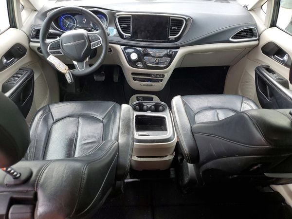 2022 CHRYSLER PACIFICA