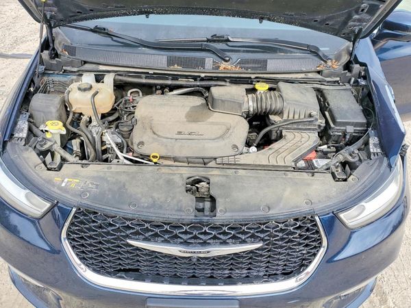2022 CHRYSLER PACIFICA