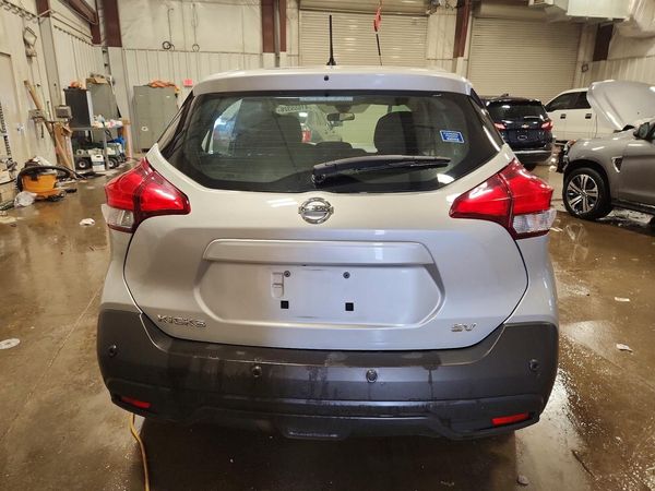 2020 NISSAN KICKS