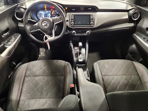 2020 NISSAN KICKS