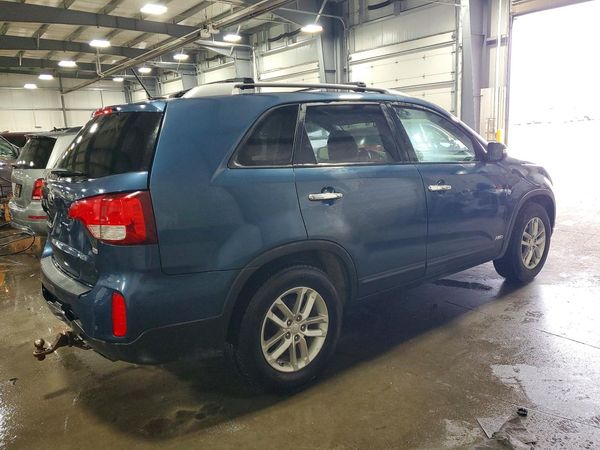 2015 KIA SORENTO GL