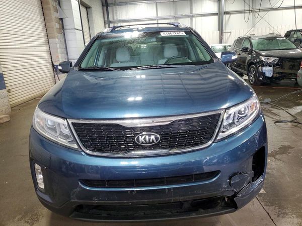 2015 KIA SORENTO GL