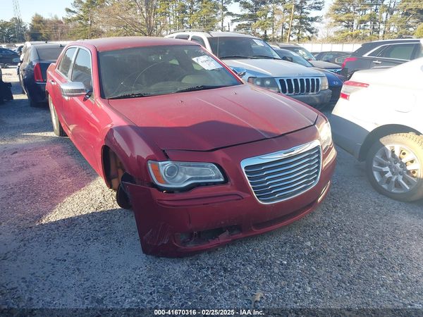 2012 CHRYSLER 300 Base/Limited — I1