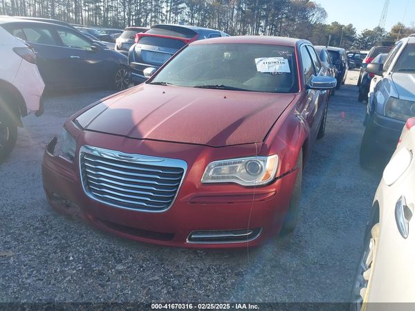 2012 CHRYSLER 300 — I2