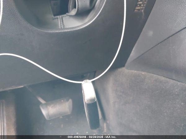 2012 CHRYSLER 300 Base/Limited — I11