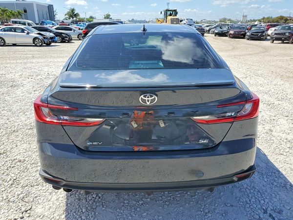 2025 TOYOTA CAMRY