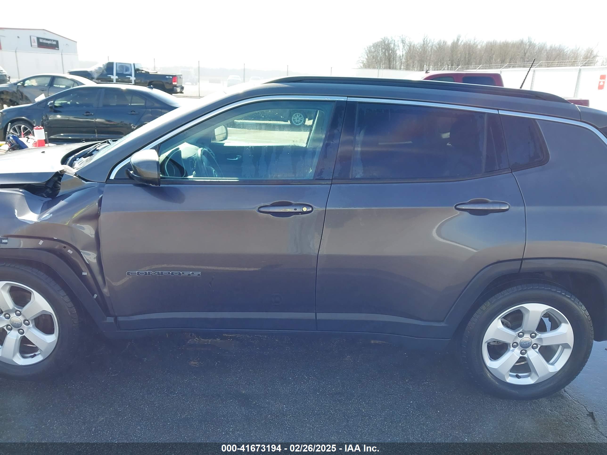 2019 JEEP COMPASS LATITUDE FWD