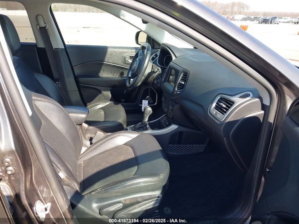 2019 JEEP COMPASS LATITUDE FWD