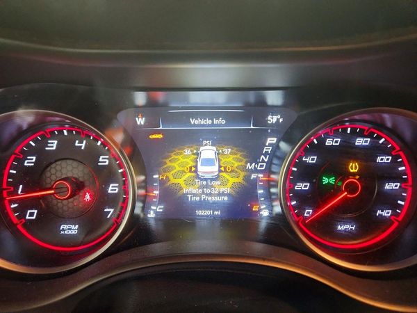 2020 DODGE CHARGER SXT