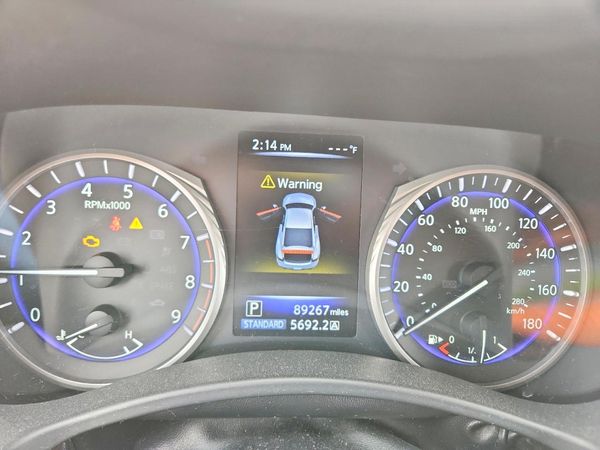 2018 INFINITI Q60