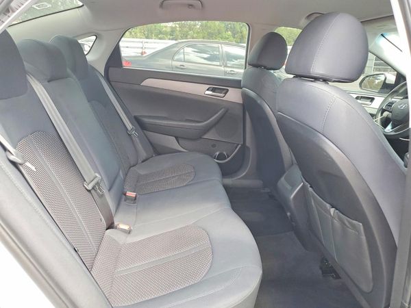 2019 HYUNDAI SONATA