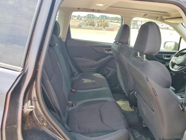 2019 SUBARU FORESTER