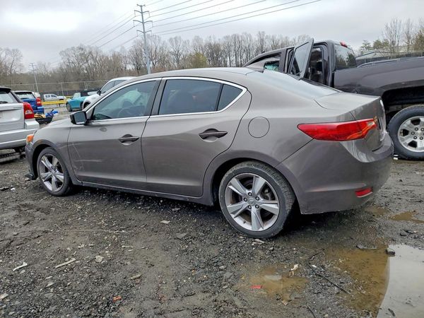 2013 ACURA ILX 20 PREMIUM