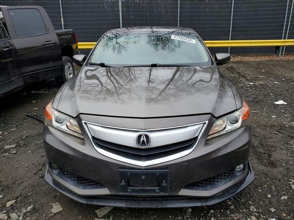 2013 ACURA ILX 20 PREMIUM