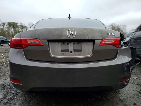 2013 ACURA ILX 20 PREMIUM