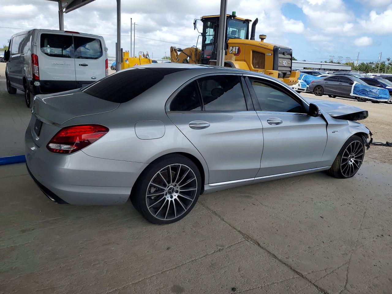 2018 MERCEDES-BENZ C