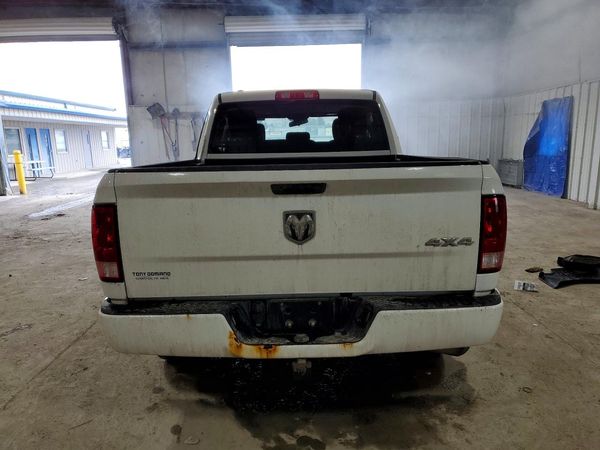 2019 RAM 1500 CLASSIC