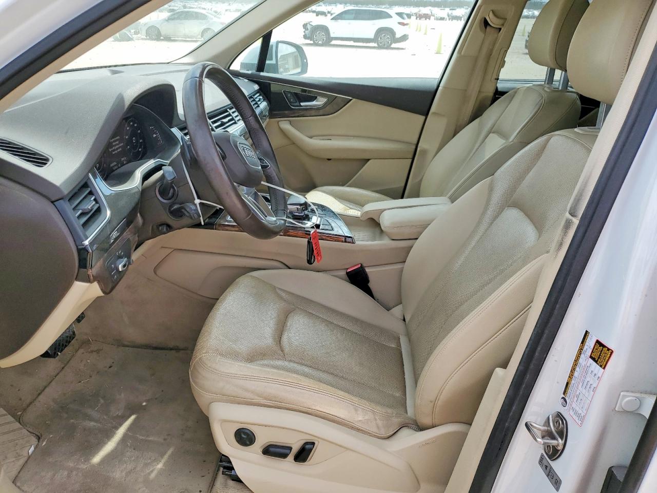 2017 AUDI Q7 quattro Premium Plus