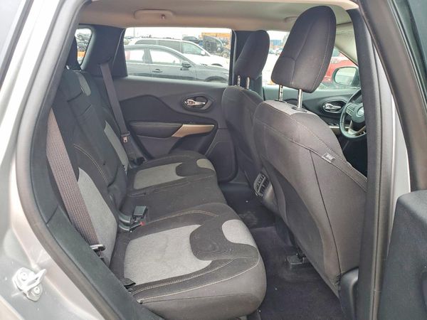 2017 JEEP CHEROKEE Sport