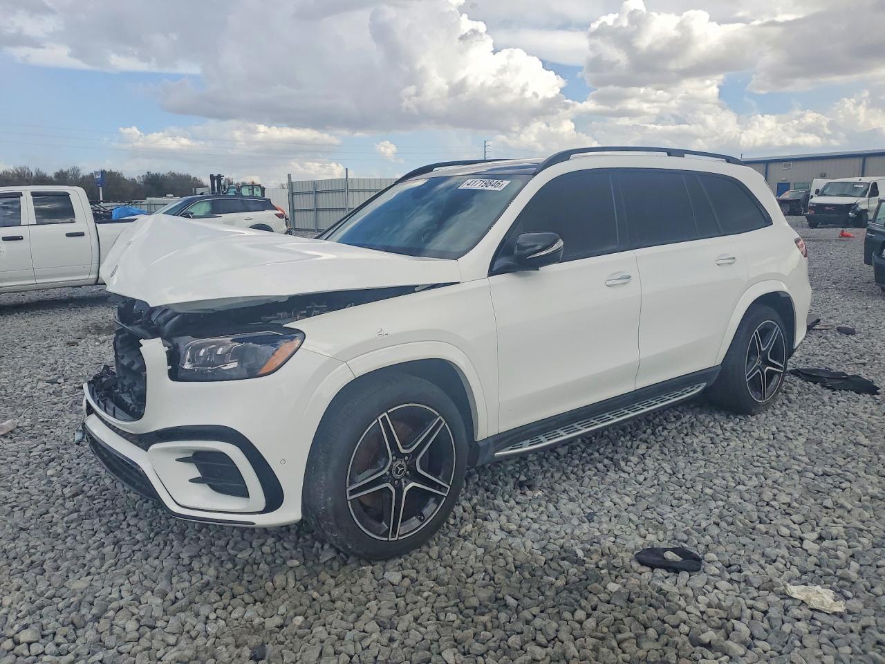 2024 MERCEDES-BENZ GLS