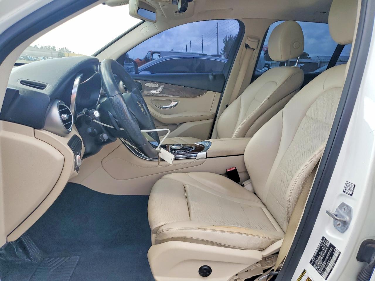 2018 MERCEDES-BENZ GLC GLC300
